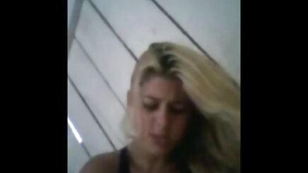 Đáng yêu Yanks Lola Rose thủ sex onl k che dâm