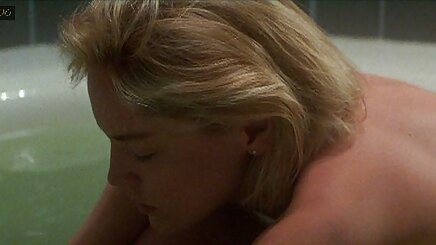 trong quần lót phim sex hd k che