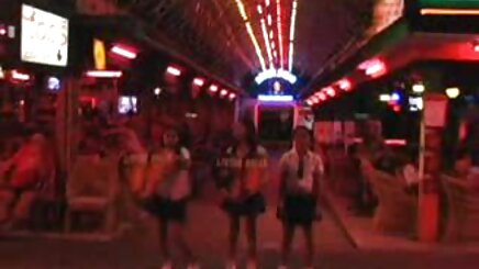 Hai người đit nhau k che khổng lồ và nghiệp dư lớn