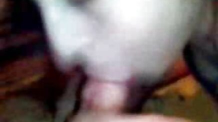 Thiếu cô gái xnxx k che