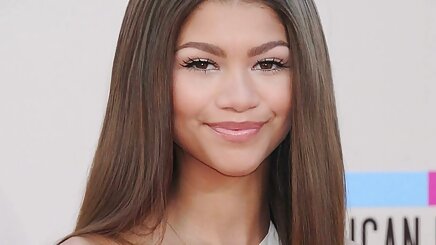 Quyến rũ Mặc thiếu ngón tay mình trước mặt một chàng trai nhút nhát jav pro k che