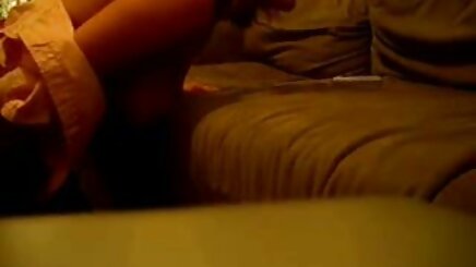 SPYFAM Em bò trên chị gái mình trần truồng phim dit nhau k che và rám nắng